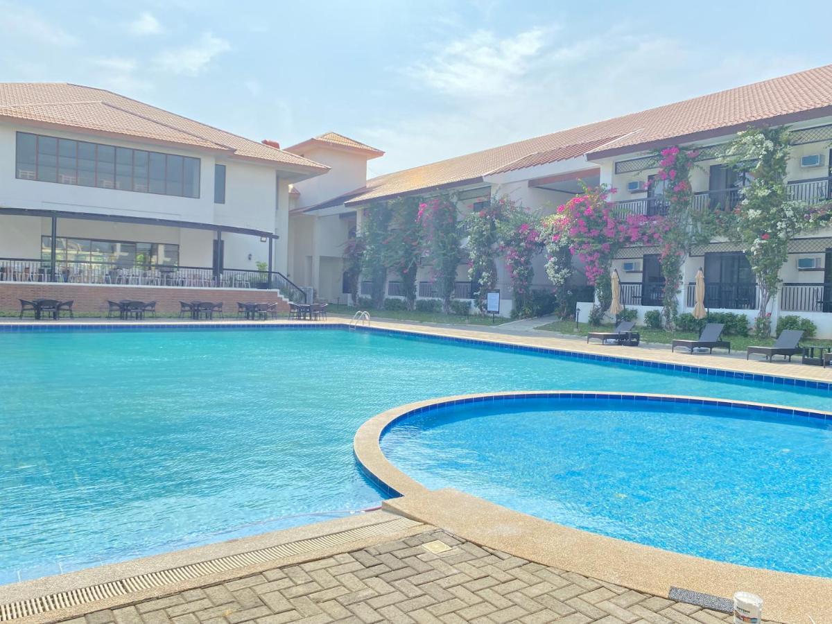 Plaza Del Norte Hotel And Convention Center Лаолаг Екстериор снимка